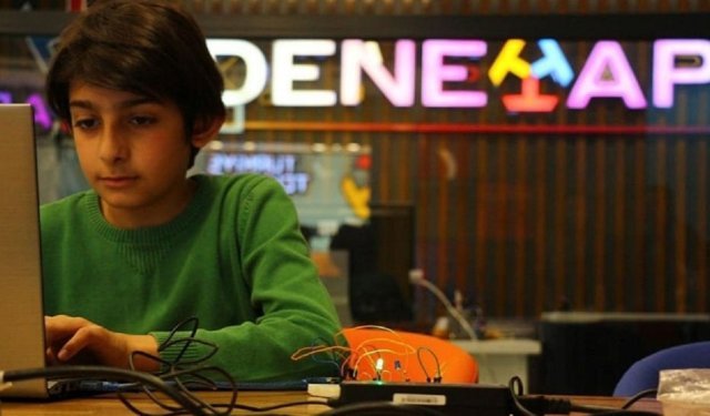 Van'da Deneyap e-Sınav maratonu resmen başladı