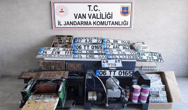 Van’da sahte plaka operasyonu! 4 gözaltı