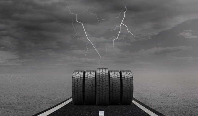 Yazın Kış Lastiği Kullanırsak Ne Olur? İşte Zararları ve Riskleri