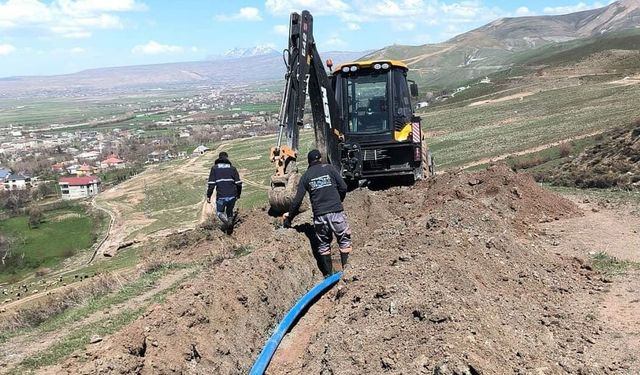 Gevaş Selimiye Mahallesi’ne yeni içme suyu hattı çekildi