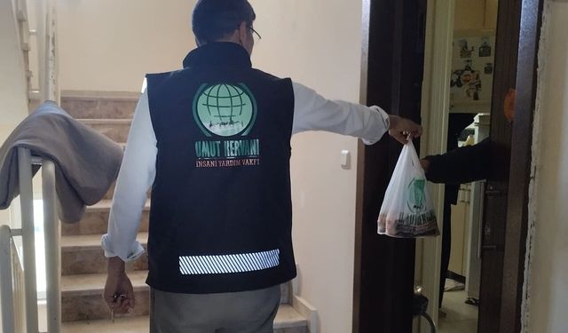 Umut Kervanı Erciş’te ihtiyaç sahiplerine kurban eti ulaştırdı