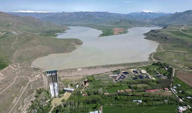 Van’da yağış bereketi: Koçköprü Barajı tam kapasiteye ulaştı