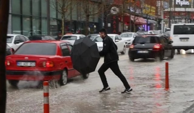Yağış Van’ı ne zaman terk edecek! Van’da 5 Günlük Hava Tahmini...