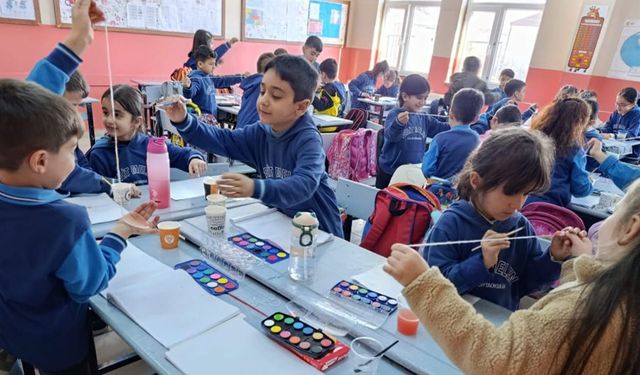 Edremit'te dönem sonu faaliyet haftası coşkusu sürüyor