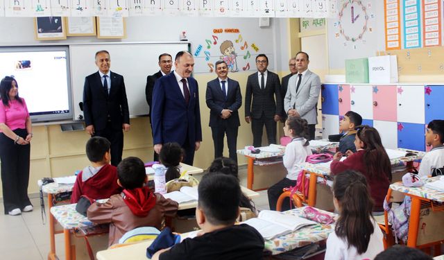 Müdür Çandıroğlu’ndan Eminpaşa İlkokulu ve Ortaokulu’na ziyaret