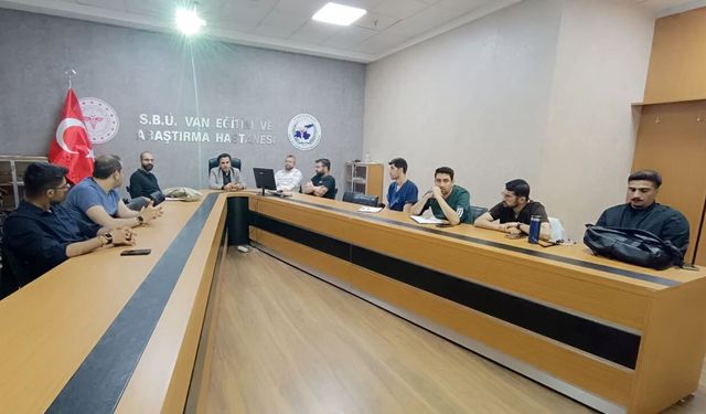 SBÜ Van Eğitim ve Araştırma Hastanesi’nde akademik toplantı