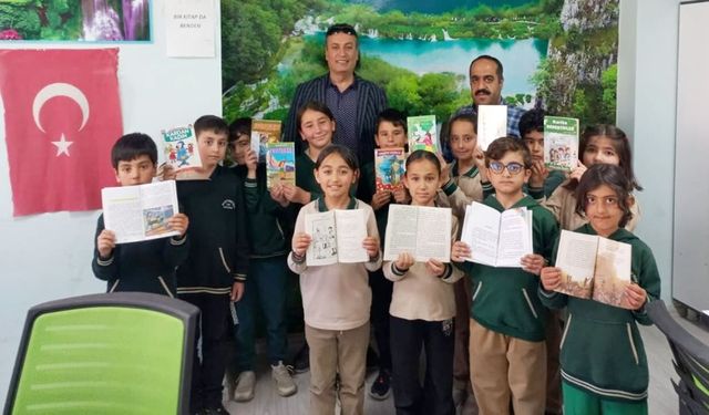 Öğrencilerden ‘bir kitap da benden olsun’ projesine anlamlı destek