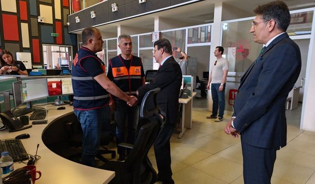 Türkmenoğlu’ndan Van 112 Acil Çağrı Merkezi’ne ziyaret