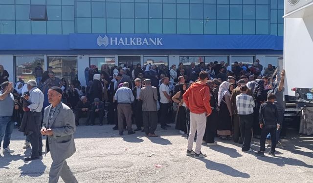 Van’da ‘Aile Kart’ yoğunluğu sürüyor!