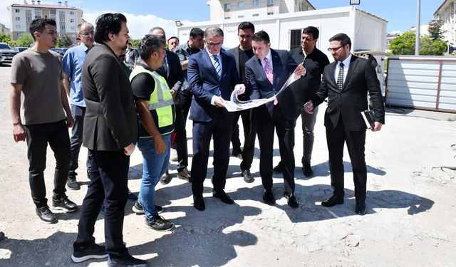Van'da sağlık yatırımlarının yapımı sürüyor