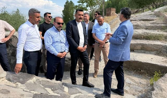 Muradiye’de turizm ve spor yatırımları yerinde incelendi