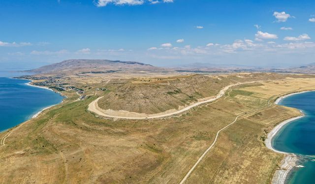 Van’a 32 kilometrelik yeni yol…
