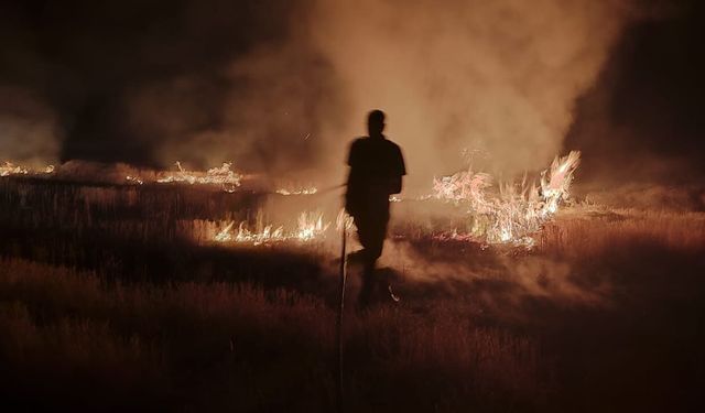 Van'da itfaiye ekipleri olaylara müdahale etti