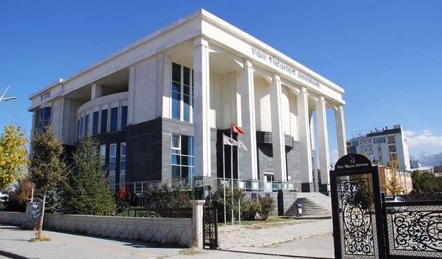 VANTB: 2053 hızlı tren vizyonunda Van’ı yok saymak kabul edilemez!
