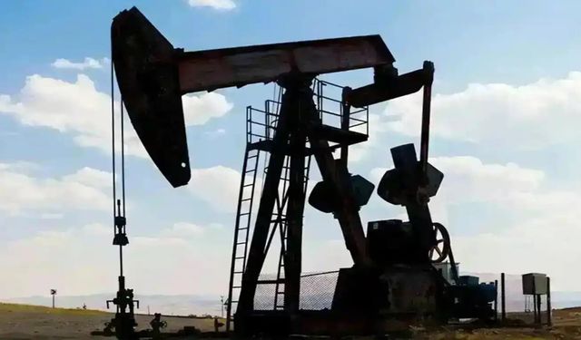 Brent petrolde sert yükseliş: Fiyat 90 doları aştı