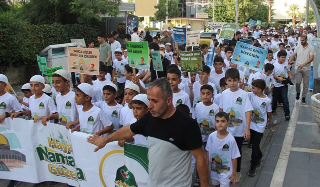 Cizre’de 'Hayat Namazla Güzeldir' etkinliği düzenlendi