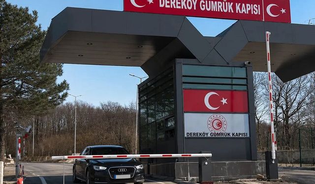 Dereköy Gümrük Kapısı araç geçişlerine açıldı