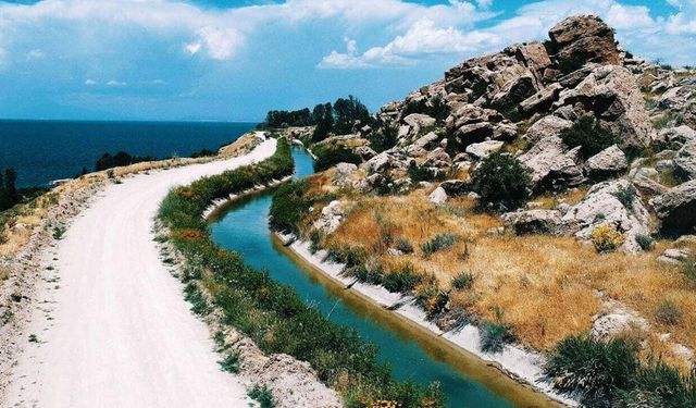 Günrgör: Van turizmde hak ettiği yerde değil