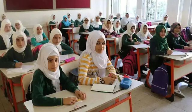 İlkokula başlayacak çocuğu olan memurlara 3 saatlik izin