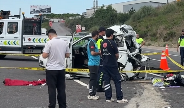 Otoyol’da feci kaza; 1'i çocuk 3 ölü 5 yaralı