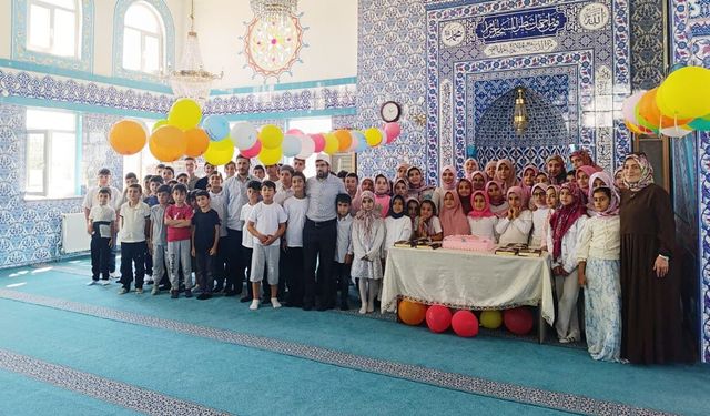 Şehitlik Camii’nde yaz Kur’an kursları tamamlandı