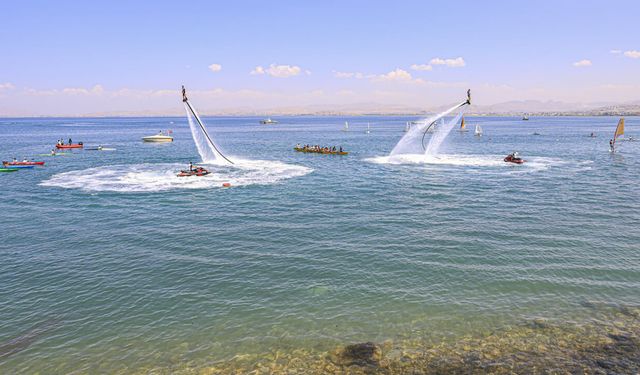 Van Denizi Su Sporları Festivali start aldı