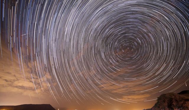 Van Gölü semalarında görsel şölen: Perseid meteor yağmuru