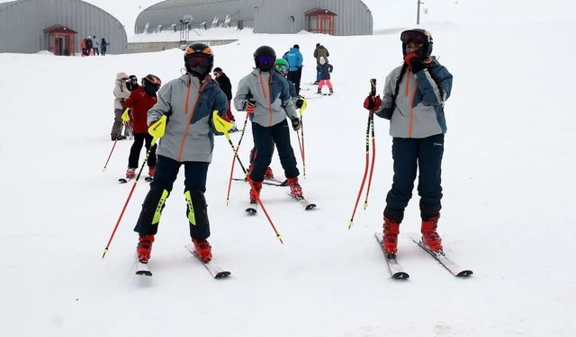 Van’da geleceğin kayakçıları için seçmeler başlıyor