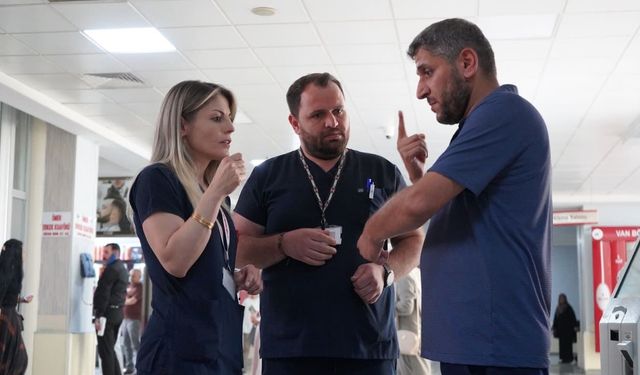 Van’da hastane personellerine işaret dili eğitimi veriliyor!
