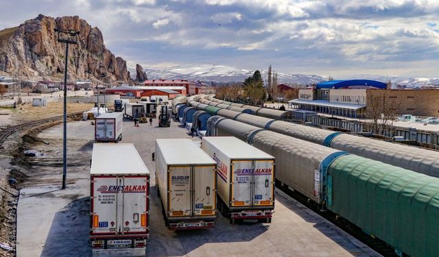 Van’da ihracat düştü ithalat yükseldi
