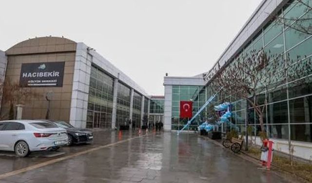 Van’da iki öğrenci Gazi Üniversitesi Müzik Öğretmenliği Bölümü’nü kazandı