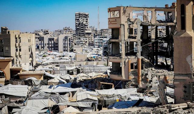 Gazze'de şehit sayısı 73 bin 919'a yükseldi