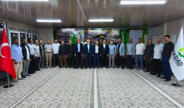 HAKSİAD Genel Başkanı Vedat Turgut, Van Şubesi yönetimiyle bir araya geldi