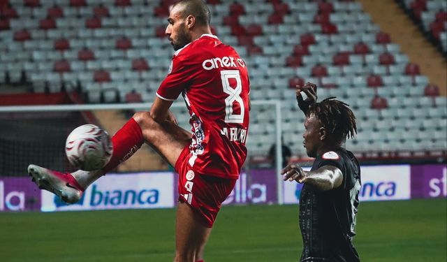Vanspor’dan kötü sonuç: Antalyaspor'a 3-0 mağlup oldu