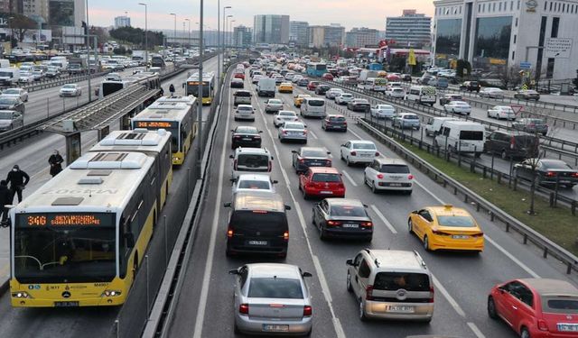 Uzun yolda görünmez tehlike: Yol hipnozu