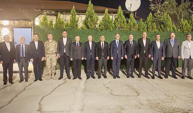 Vali Balcı’dan Emniyet Müdürü Mutlu’ya veda yemeği