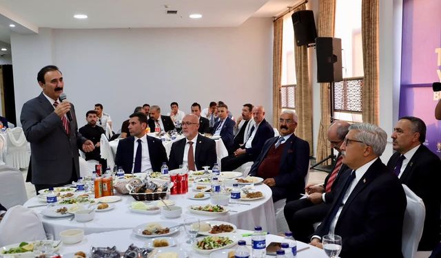 Van TB Başkanı Süer, Van İçin Önemli Raporu Yayman’a Sundu