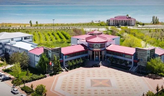 Van YYÜ’de Bilgisayar ve İngilizce muafiyet sınavı için son başvuru tarihi açıklandı