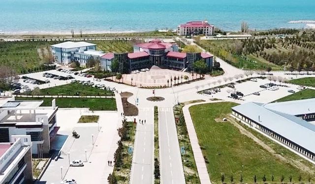 Van YYÜ’de yatay geçişte yedekler belli oldu