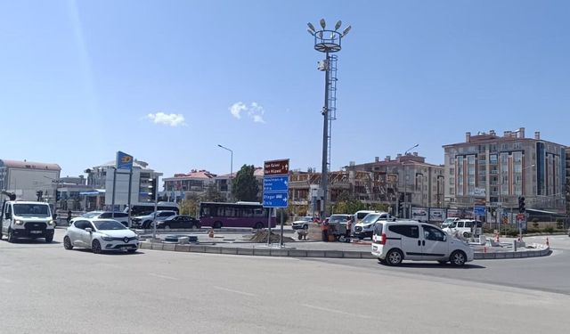 Van’da eski emniyet kavşağı trafiğe açıldı!