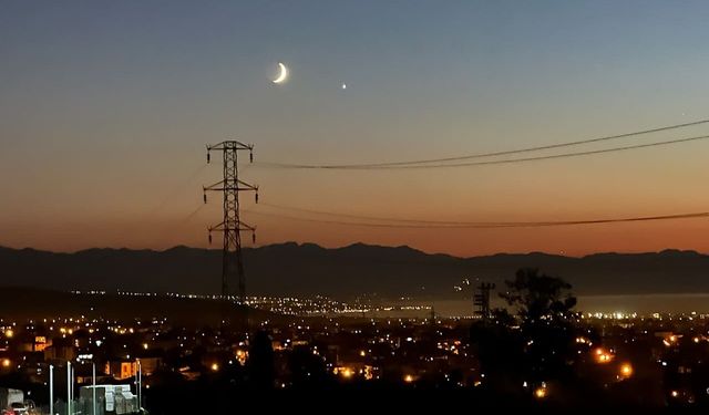 Van’da gökyüzünde görsel şölen!