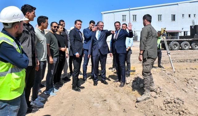 Van’da tekstil fabrikalarında çalışmalar sürüyor