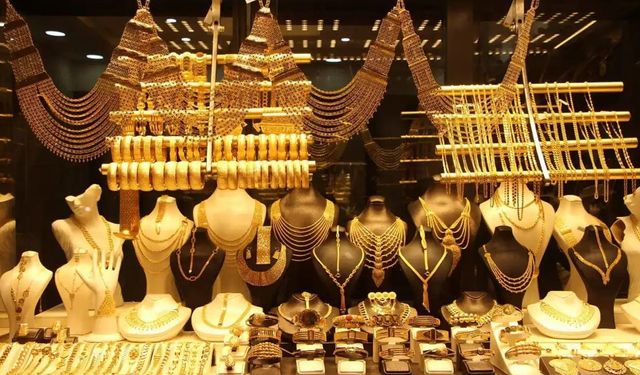 Altın fiyatları yeniden yükselişe geçti! Gram altın 6 bin 611 TL’yi gördü