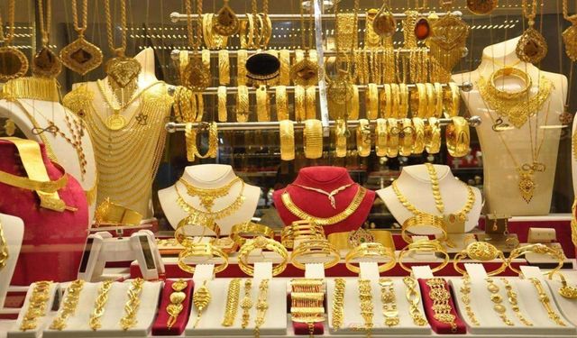 Altın fiyatlarında sert düşüş! Gram altın 6 bin 370 liraya geriledi
