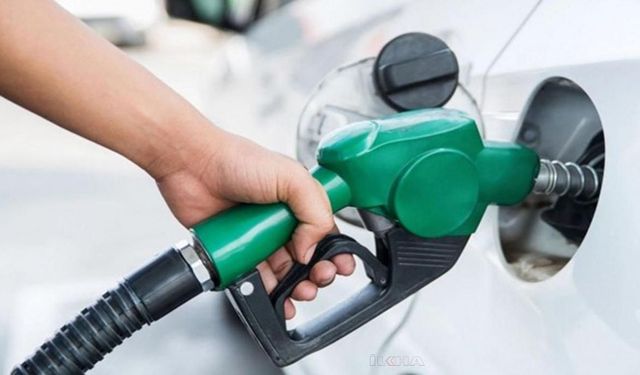 Benzin fiyatlarında büyük indirim beklentisi! Litre başına 4,30 TL düşüş