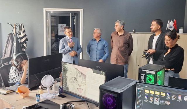 BİK Van Bölge Müdürü Tokgöz’den Van TV’ ye ziyaret