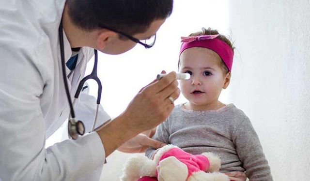 Çocuklarda göz kaymasına dikkat: Büyüyünce geçer demeyin