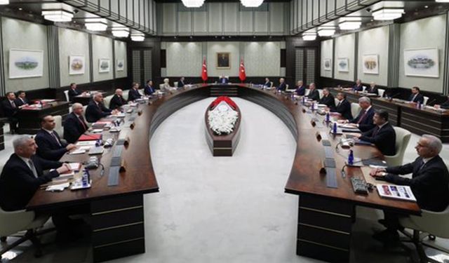 Cumhurbaşkanlığı Kabinesi Erdoğan başkanlığında bir araya geldi