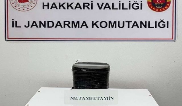 Hakkari’de 1 kilo 72 gram metamfetamin yakalandı