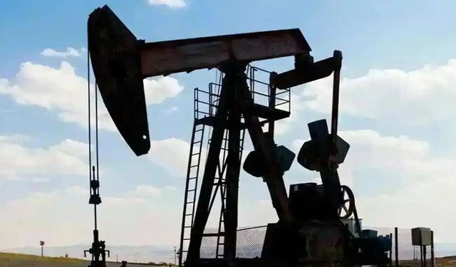 İran gerilimi petrol piyasalarını hareketlendirdi: Fiyatlar yüzde 4 arttı